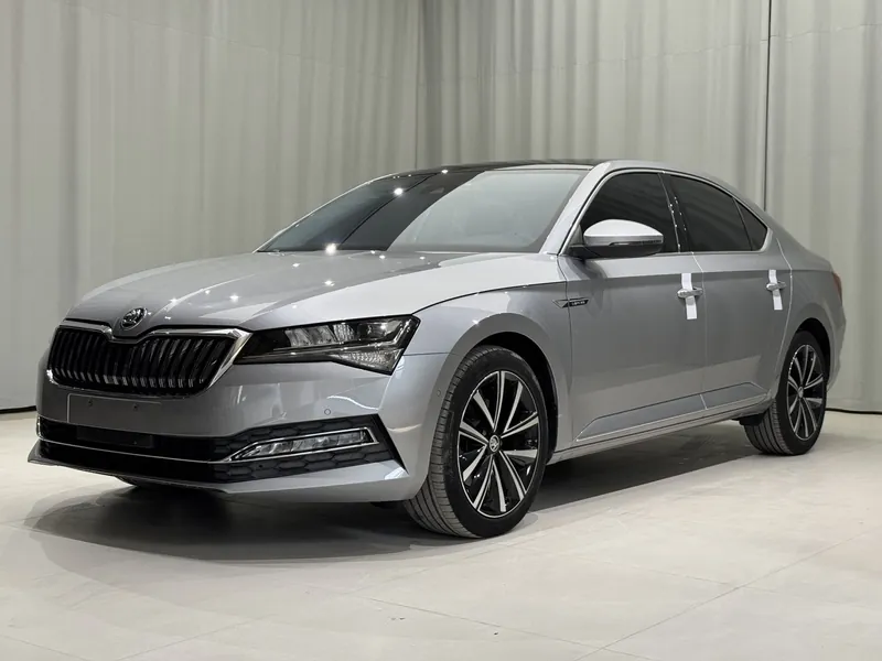Skoda Superb 2023 ed.